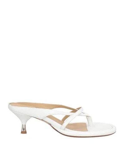 Erika Cavallini Woman Thong Sandal White Size 8 Leather In Multi
