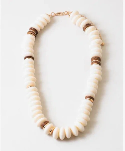 Erin Mcdermott Jewelry Charleston Sandbar Necklace In White