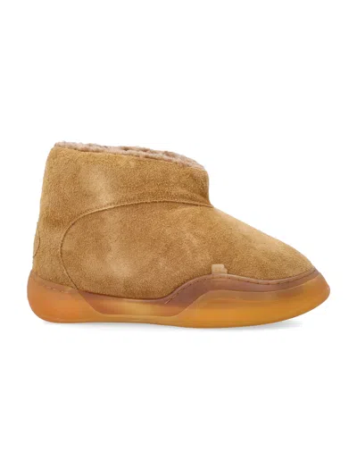 Erl Men's Suede Shearling Ankle Boots In Beige