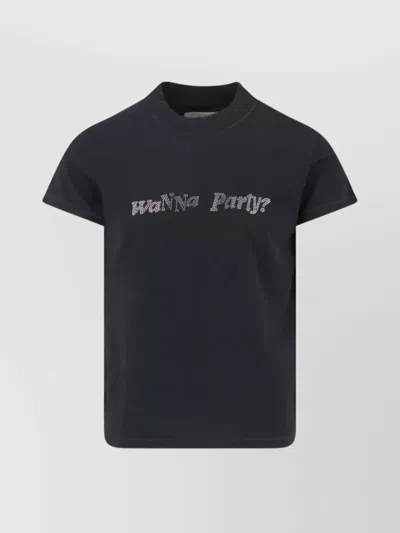 ERL SHORT SLEEVE TOP FEATURING EMBELLISHED TEXT