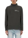 Erl Brushed Cotton Mock-neck Sweatshirt With Contrasting Print In Black