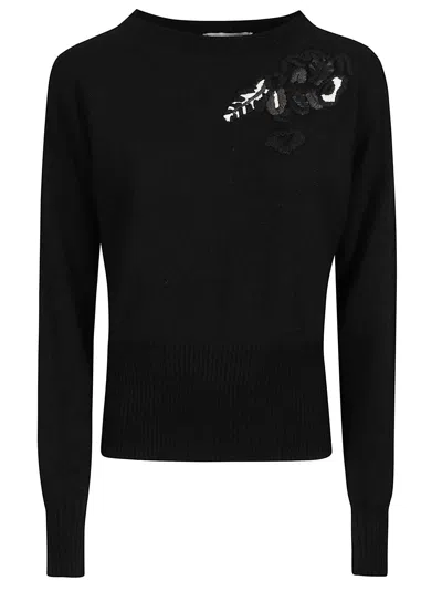 Ermanno Firenze Fitted Round Neck Sweater With Floral Applique Detail In Black