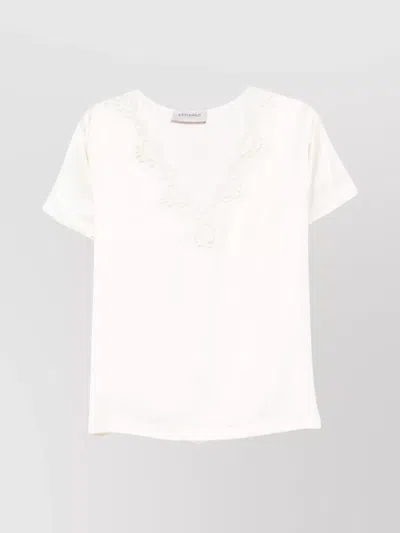 ERMANNO FIRENZE SATIN V NECK LACE TRIM TOP