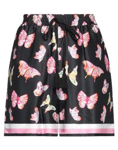 Ermanno Firenze Woman Shorts & Bermuda Shorts Black Size 8 Viscose