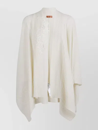 ERMANNO SCERVINO COZY CABLE KNIT CAPE WITH RIBBED HEM