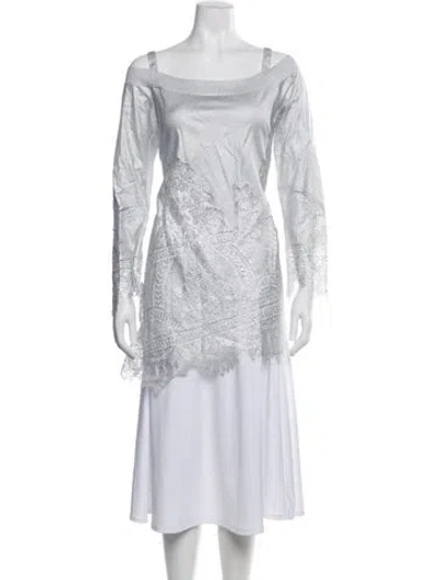 Pre-owned Ermanno Scervino Lace Pattern Off-the-shoulder Sweater In Metallic/silver