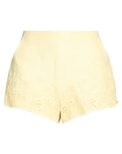 Ermanno Scervino Life Woman Shorts & Bermuda Shorts Yellow Size 8 Linen, Cotton, Polyester