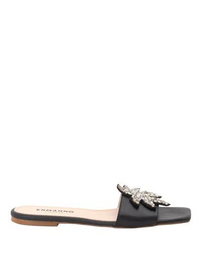 Ermanno Scervino Slippers With Application In Negro