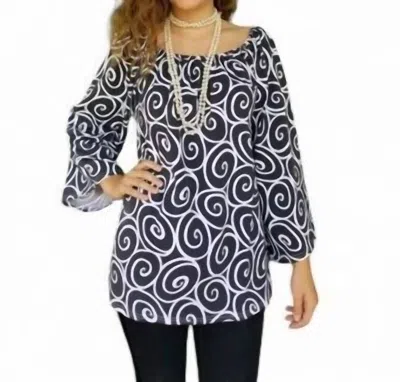 Erma’s Closet Swirl Babydoll Top In Black/white In Blue