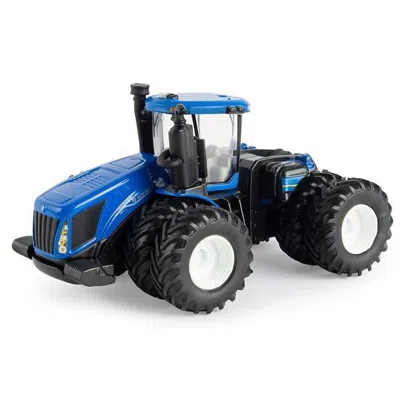 Ertl New Holland T9.645 4wd Model Tractor