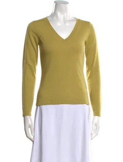 Pre-owned Escada Cashmere V-neck Top In Green