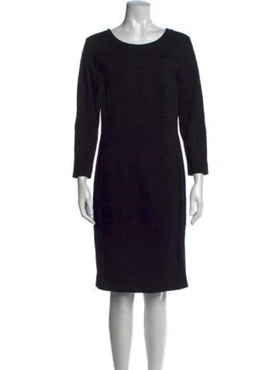 Pre-owned Escada Crew Neck Knee-length Dress In Black