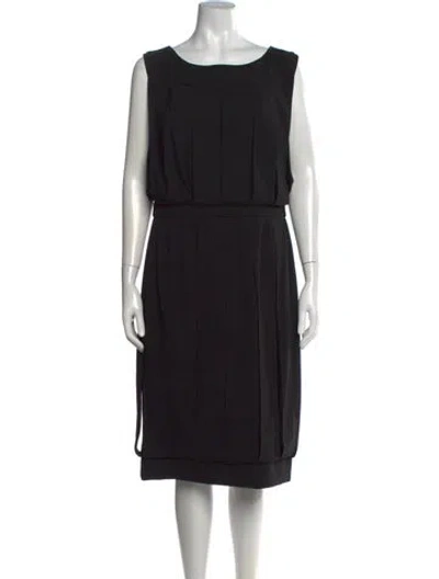 Pre-owned Escada Crew Neck Knee-length Dress In Black