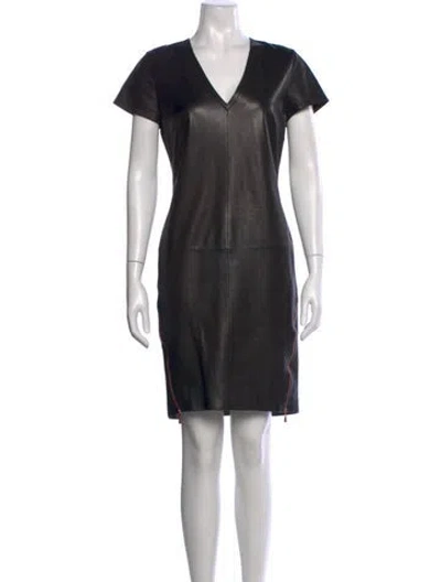 Pre-owned Escada Lamb Leather Knee-length Dress In Black