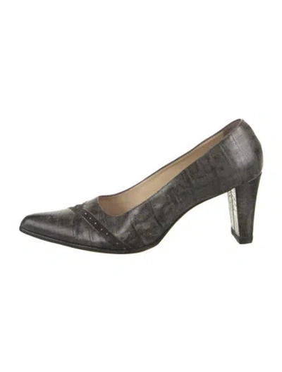 Pre-owned Escada Leather Animal Print Pumps In Grey