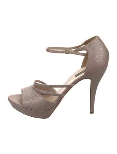 Pre-owned Escada Leather Animal Print Pumps In Pink