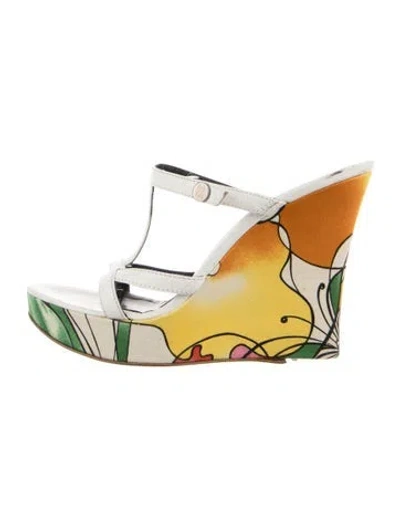 Pre-owned Escada Leather Graphic Print Sandals In Yellow