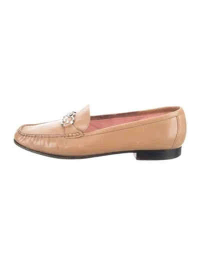 Pre-owned Escada Leather Loafers In Neutrals