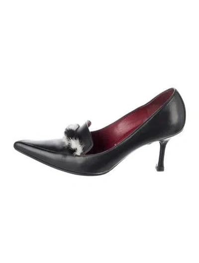 Pre-owned Escada Leather Pumps In Red