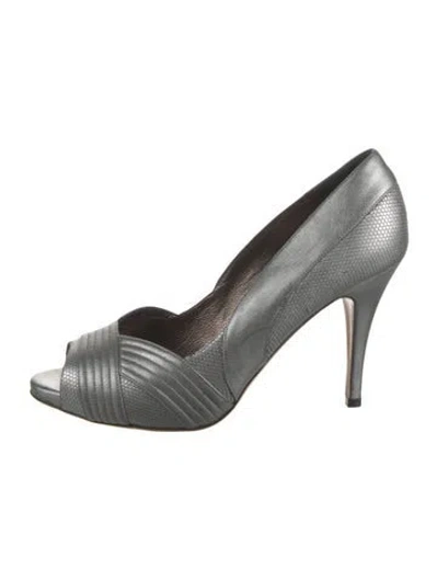 Pre-owned Escada Leather Pumps In Silver