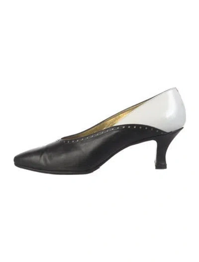 Pre-owned Escada Leather Pumps In White
