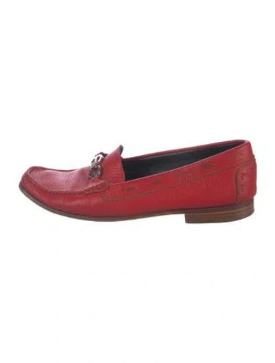 Pre-owned Escada Leather Whipstitch Trim Loafers In Red
