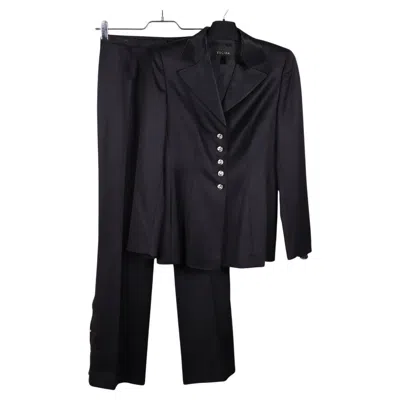 Pre-owned Escada Pants Costume In Black