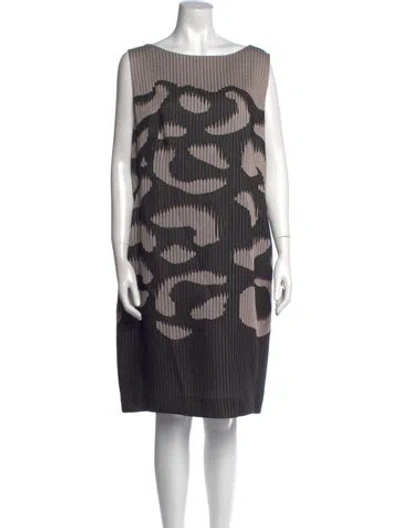 Pre-owned Escada Printed Knee-length Dress In Black