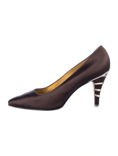 Pre-owned Escada Satin Crystal Embellishments Pumps In Brown