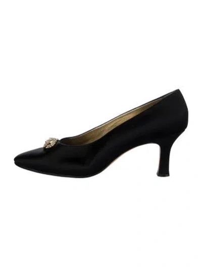 Pre-owned Escada Satin Pumps In Black