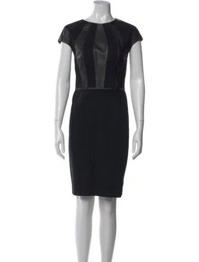 Pre-owned Escada Scoop Neck Knee-length Dress In Black