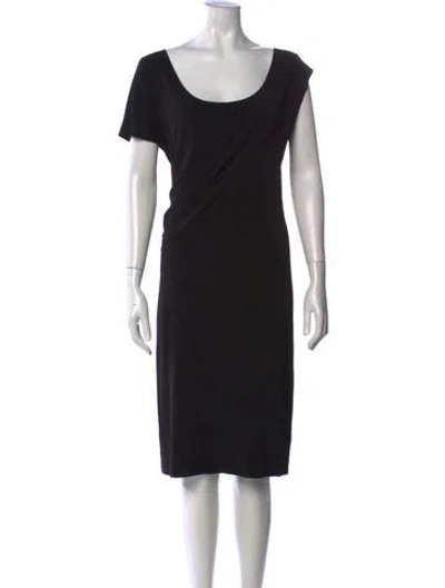 Pre-owned Escada Scoop Neck Knee-length Dress In Black