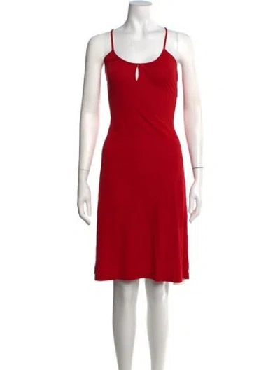 Pre-owned Escada Scoop Neck Knee-length Dress In Red