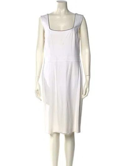 Pre-owned Escada Scoop Neck Knee-length Dress In White