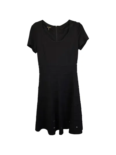 Pre-owned Escada Short-sleeve Dress In Black