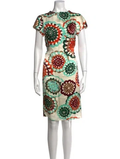 Pre-owned Escada Silk Knee-length Dress In Neutrals