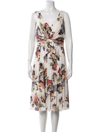 Pre-owned Escada Silk Knee-length Dress In White