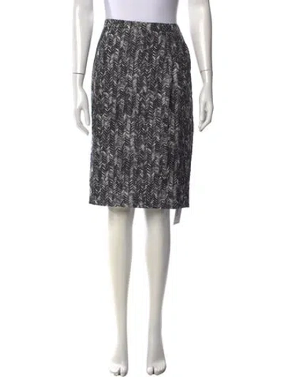 Pre-owned Escada Silk Knee-length Skirt In Black