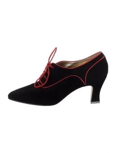 Pre-owned Escada Suede Pumps In Black