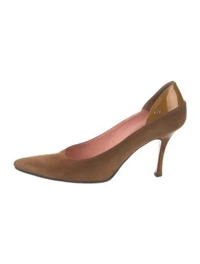 Pre-owned Escada Suede Pumps In Brown