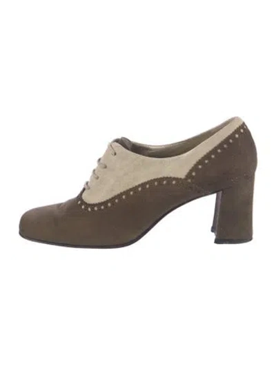 Pre-owned Escada Suede Pumps In Brown