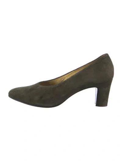 Pre-owned Escada Suede Pumps In Green