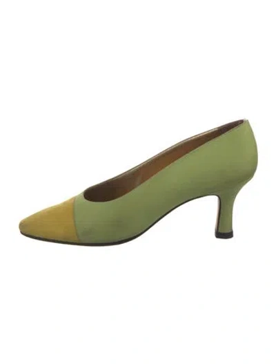 Pre-owned Escada Suede Pumps In Green