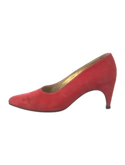 Pre-owned Escada Suede Pumps In Red