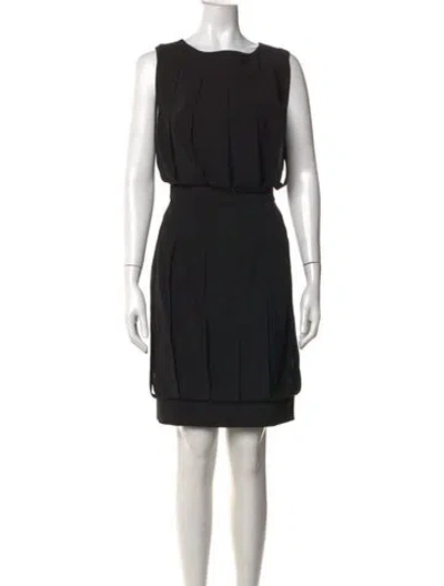 Pre-owned Escada Virgin Wool Knee-length Dress In Black