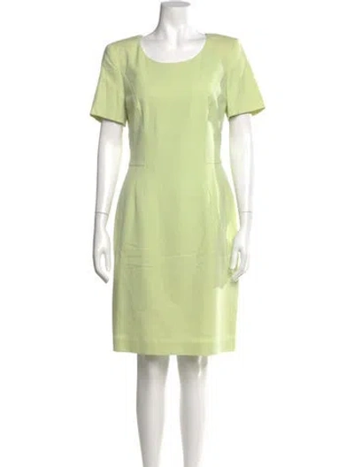 Pre-owned Escada Virgin Wool Knee-length Dress In Green