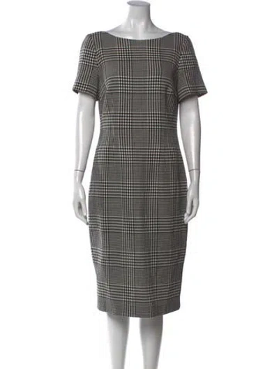 Pre-owned Escada Virgin Wool Knee-length Dress In White