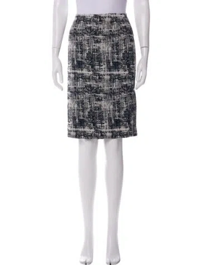 Pre-owned Escada Virgin Wool Knee-length Skirt In Green