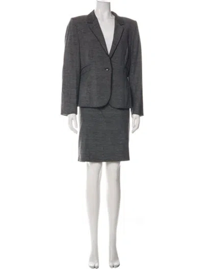Pre-owned Escada Virgin Wool Tweed Pattern Set In Green