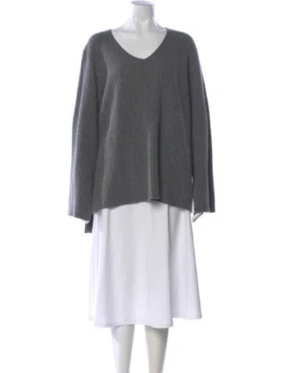 Pre-owned Escada Virgin Wool V-neck Sweater In Gray